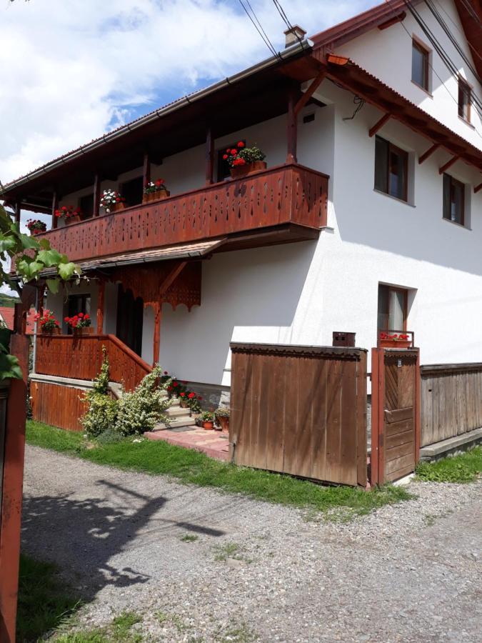 Molnár Vendeghaz Acomodação com café da manhã Praid Exterior foto